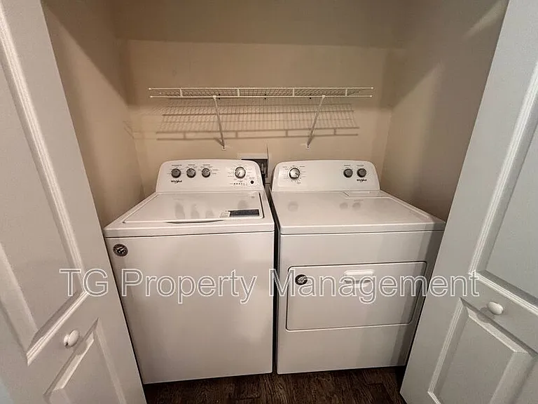 336 Aralia Ln — Photo 19