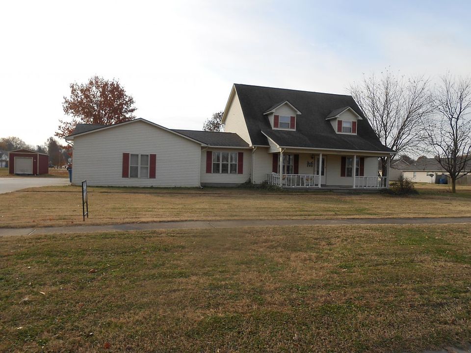 1st image of 1002 Pinnell Ln