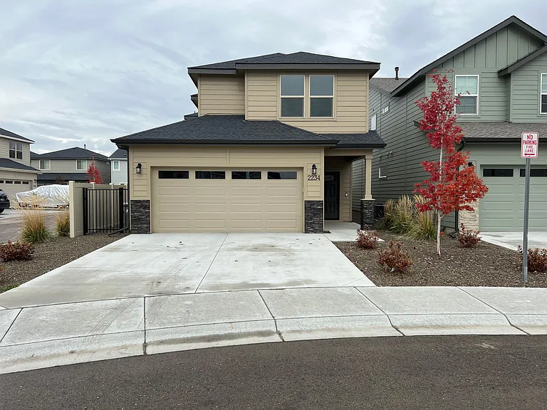 2234 E Tiger Lily Dr — Photo 1