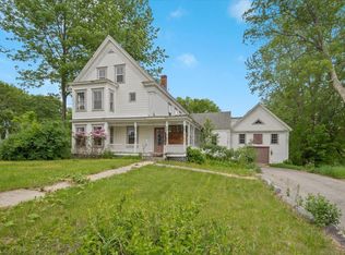 45 High St, Buckfield, ME 04220