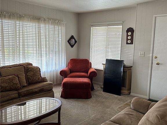 3rd image of 9800 Baseline Rd Space 70