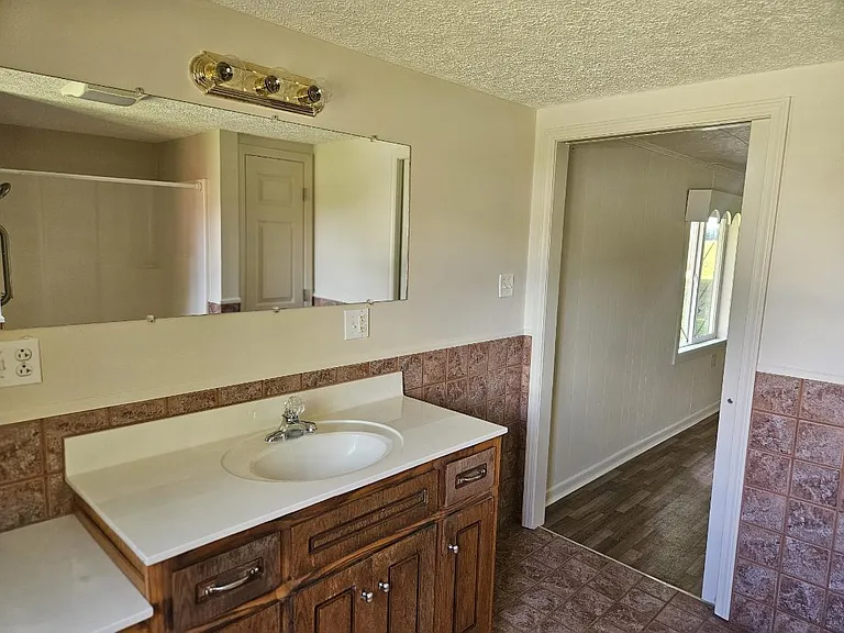 1699 Hooper Hollow Rd — Photo 13