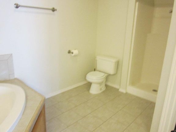 4th image of 2127 Dove Ln #1