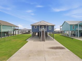 406 N Riverside Ct, Hackberry, LA 70645