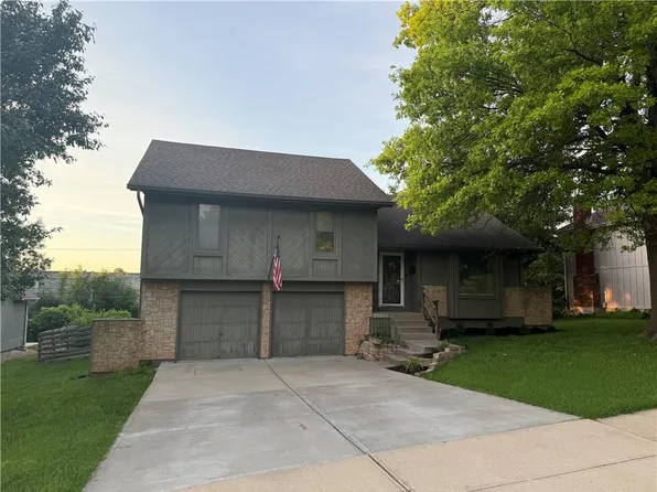 3408 E 104th St, Kansas City, MO 64137