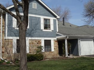 734 Plum Tree Ct APT C1, Wheeling, IL 60090