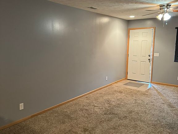 2nd image of 1401 Avenue C