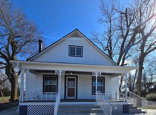 2403 E Chestnut Ave, Arkansas City, KS 67005