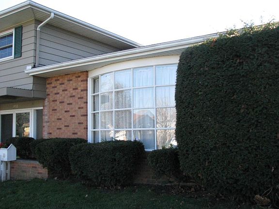 4th image of 1453 Fahlander Dr N