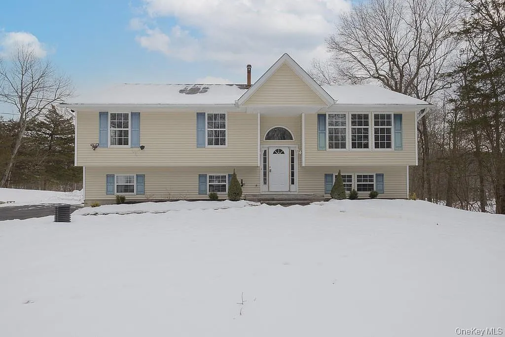 600 Twin Arch Road photo 1
