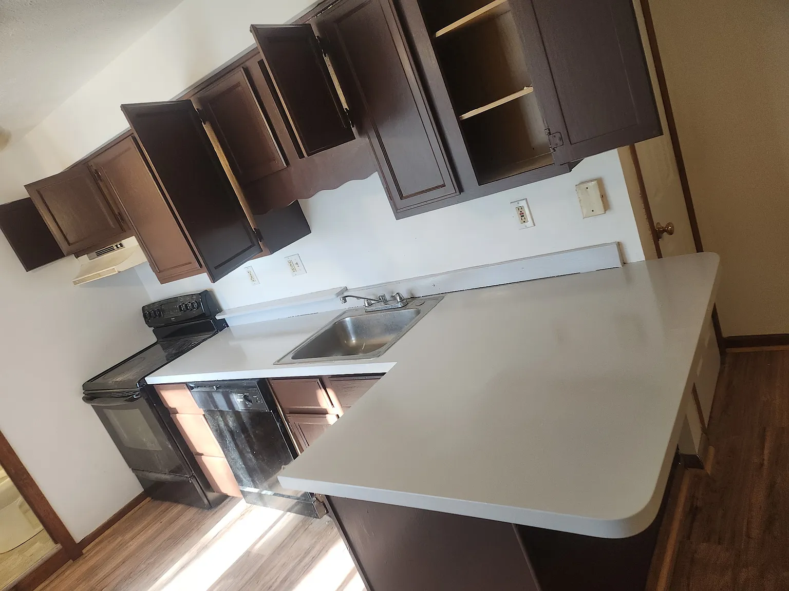 1901 Mount Troy Rd — Photo 3