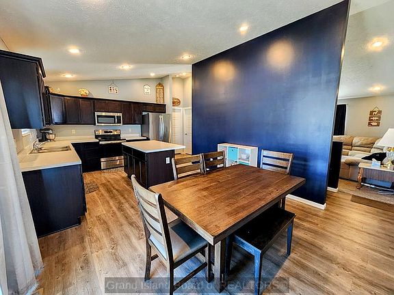 5th image of 4246 Switchgrass Cir