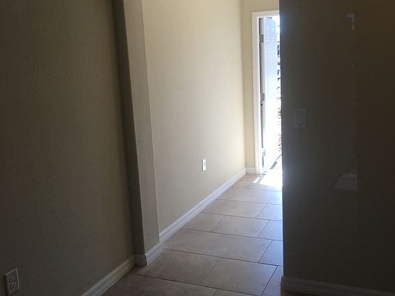 5th image of 106 Carmichael Way