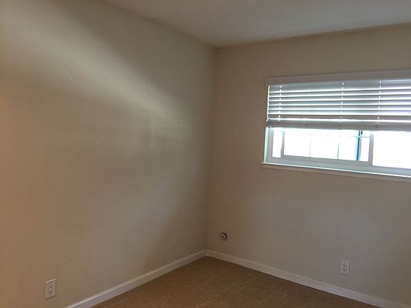 4th image of 1510 Flanigan Dr