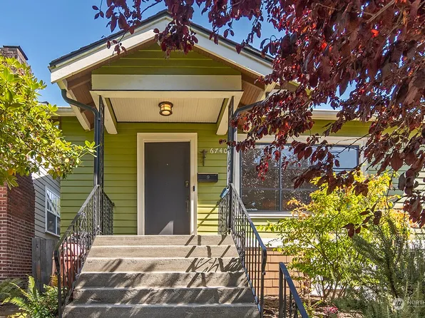 6740 7th Avenue NW, Seattle, WA 98117