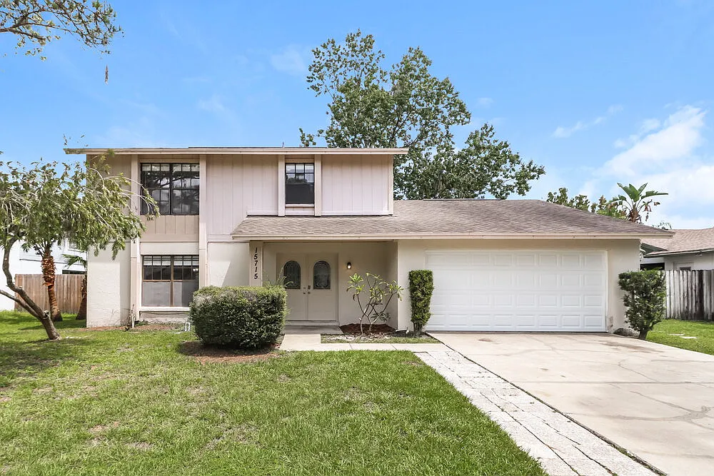 4 bed, 2.5 bath, 2019 sqft, $2,750 — Photo 1