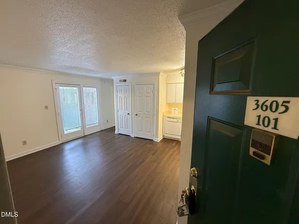 3605 Helix Ct APT 101, Raleigh, NC 27606