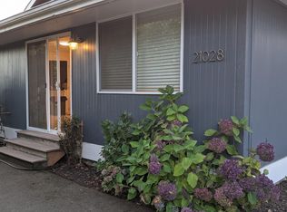21028 80th Pl W APT 1, Edmonds, WA 98026
