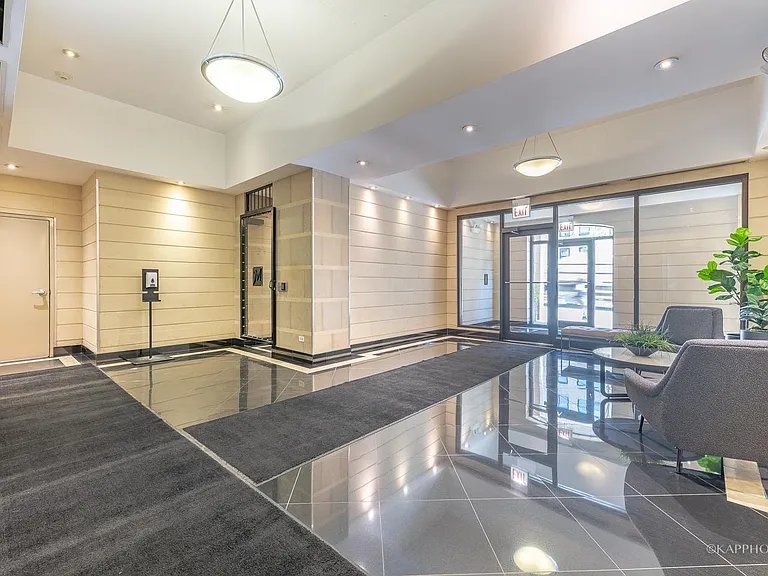 520 N Halsted St #516 — Photo 3