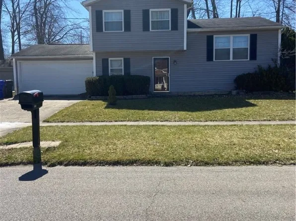 1028 Woodglen Ave, Newton Falls, OH 44444