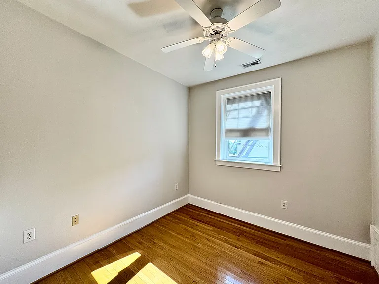 429 W York St #3A — Photo 44