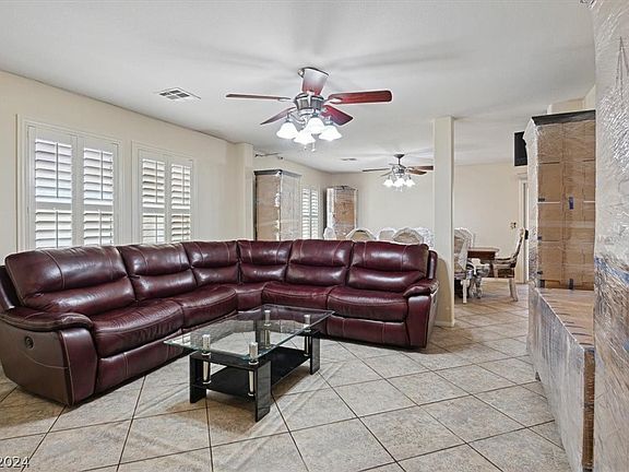 4th image of 11135 Verismo St