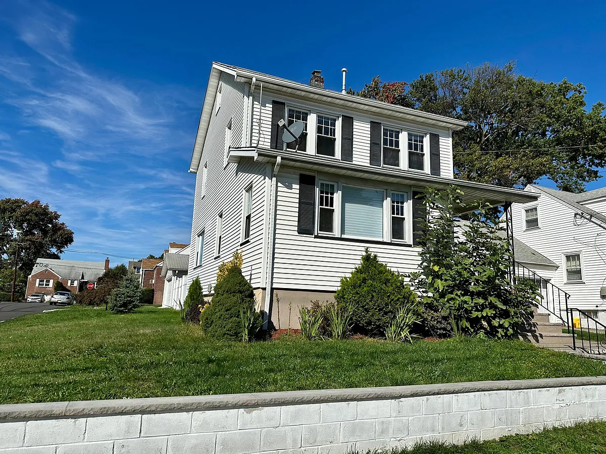 Building Photo - 300 New Jersey Ave