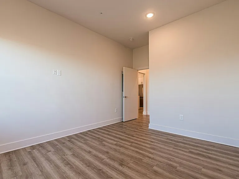 112 Rogers St NE #601 — Photo 17