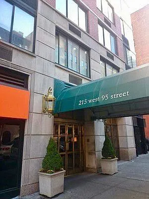 Rented by Gala West Realty LTD | media 22