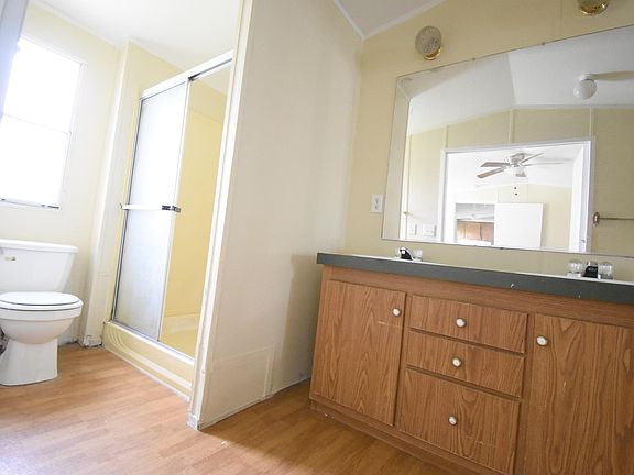 3rd image of 1504 N Winfree St #9