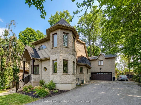 36 Potters Way, Woodstock, ON N4S 8Z5