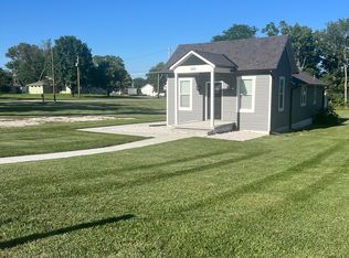 309 S 14th St, Fort Calhoun, NE 68023