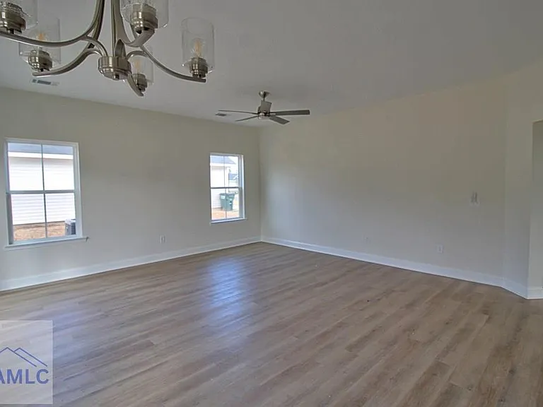 149 Franklin Tree Dr NE — Photo 5