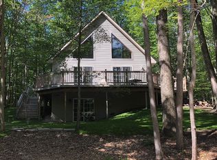 5446 Choctaw Ct, Gaylord, MI 49735