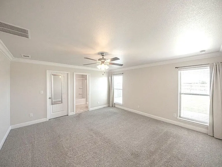 1603 Revolution Dr — Photo 10