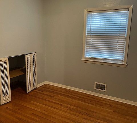 2nd image of 9429 Craig Dr