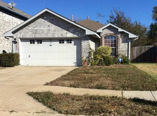 361 El Rio Dr, Mesquite, TX 75150