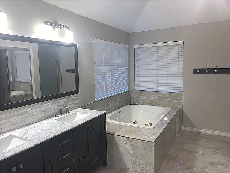 7508 Crested Butte Dr — Photo 10