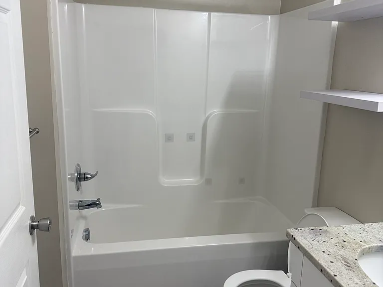 250 Woodberry Dr — Photo 5
