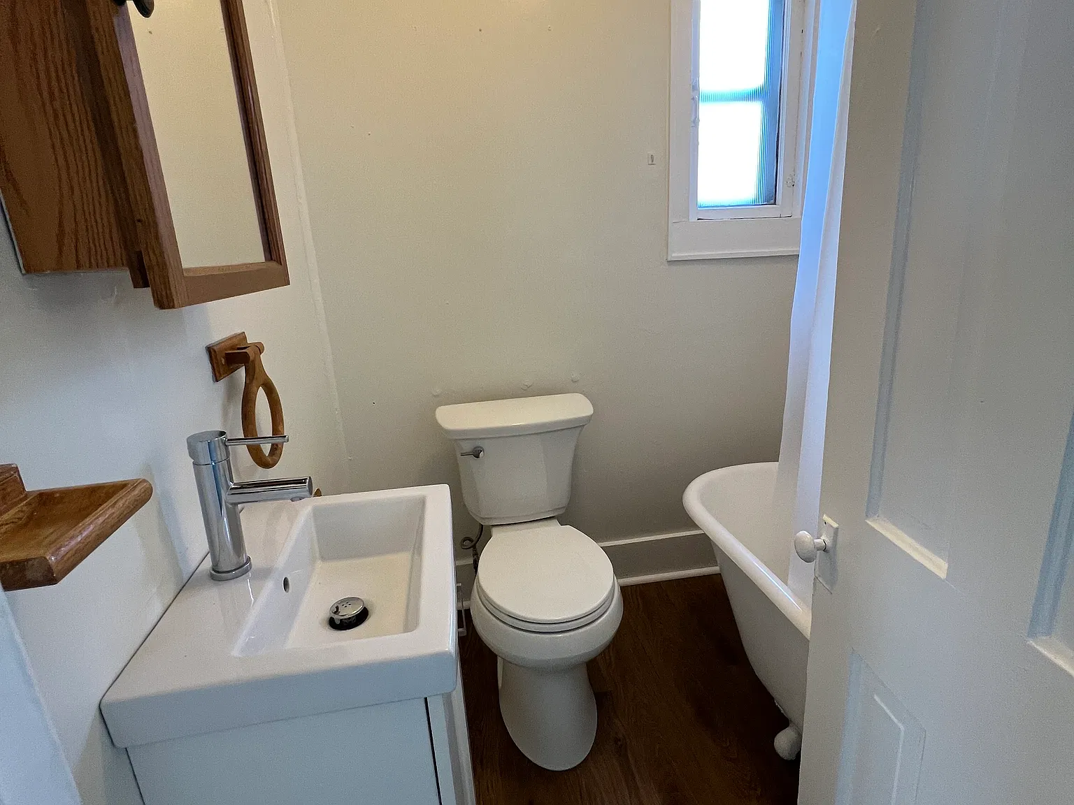 2 bed, 975 sqft, $975 — Photo 4