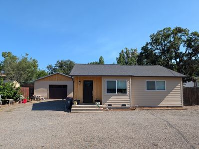 698 Wilson Rd, Central Pt, OR, 97502