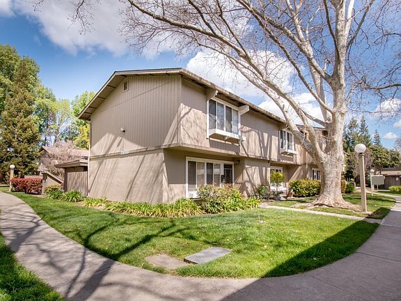 2nd image of 5377 Palm Grove Ct