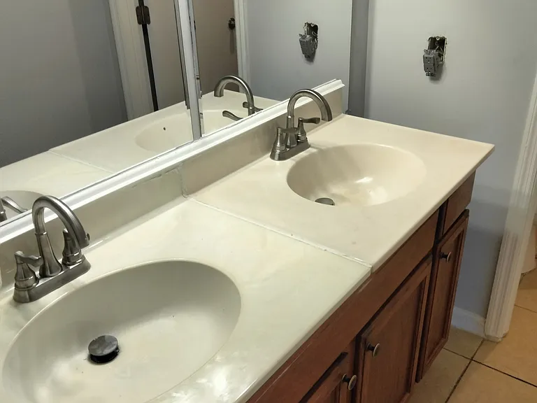 1201 Phillips St #105 — Photo 6