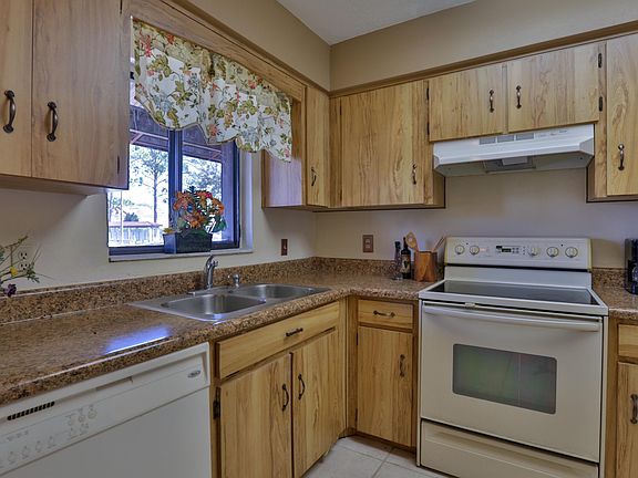 4th image of 3549 Forest Branch Dr APT B