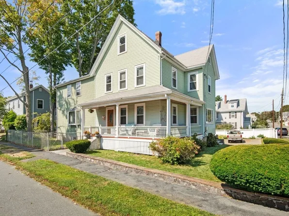 7 Everett St, Stoneham, MA 02180