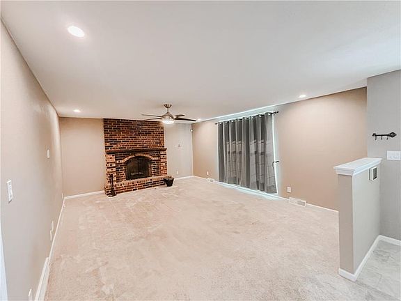 5th image of 930 Josela Ct