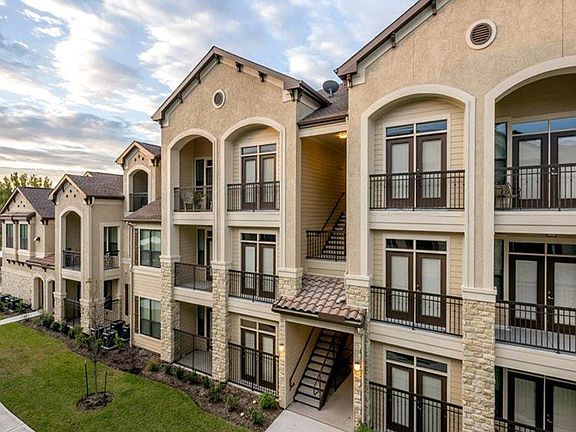 2nd image of 3131 W Bellfort Ave #2-0221