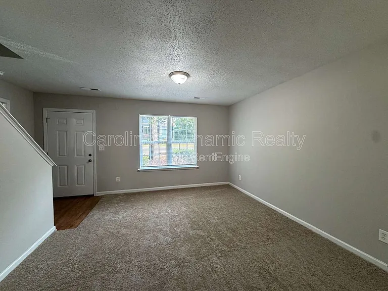 709 Key St — Photo 9