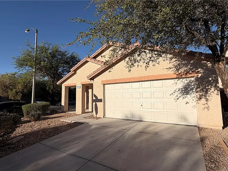 11232 Albergotta Ct — Photo 3