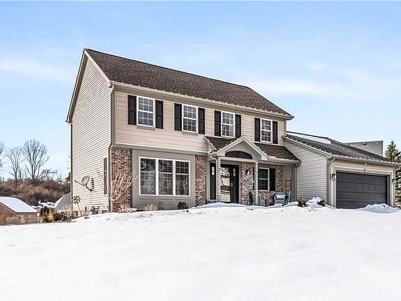 2nd image of 25 Sedgefield Ct